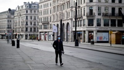 Βρετανία: 250.000 απολύσεις σε ξενοδοχεία και εστίαση φέρνουν τα νέα μέτρα στο Λονδίνο