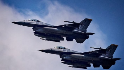 Οι Ουκρανοί θα κρύβουν F-16 σε βάσεις του ΝΑΤΟ - Ρωσία: Στόχος όπου και αν είναι - 168.000 δολάρια για την πρώτη κατάρριψη