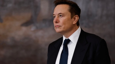 «Μαλάκας» εναντίον «νταβατζή» - Elon Musk και Γάλλος δισεκατομμυριούχος μιλάνε... γαλλικά