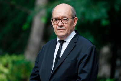 Le Drian (Γάλλος ΥΠΕΞ): Δεν υπάρχει κανένας λόγος για παράταση του Brexit