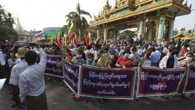 ΟΗΕ: Το καθεστώς στη Μιανμάρ κάνει χρήση φονικής βίας κατά ειρηνικών διαδηλωτών