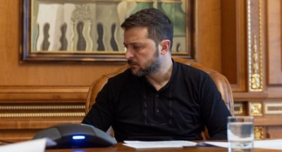 O Zelensky σφίγγει κι άλλο τη θηλιά στον λαιμό των Ουκρανών με αύξηση των φόρων για να συνεχίσει τον πόλεμο