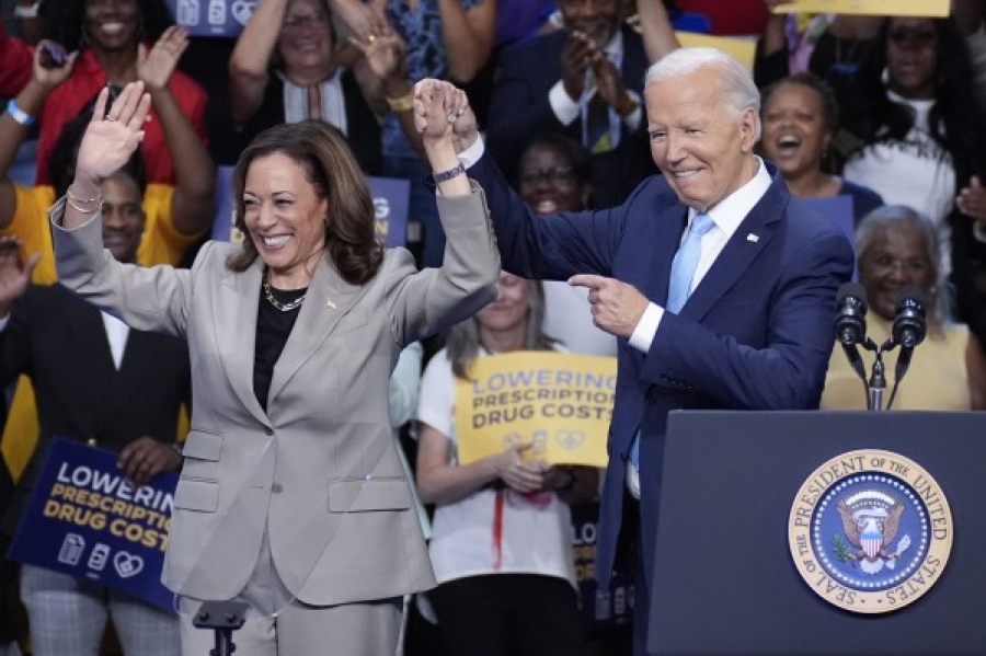 ΗΠΑ: Παρέδωσε το χρίσμα στην Kamala Harris ο Joe Biden… χωρίς να κρατά κακία – Σάλος με διαδηλωτές κατά του Ισραήλ στο συνέδριο των Δημοκρατικών