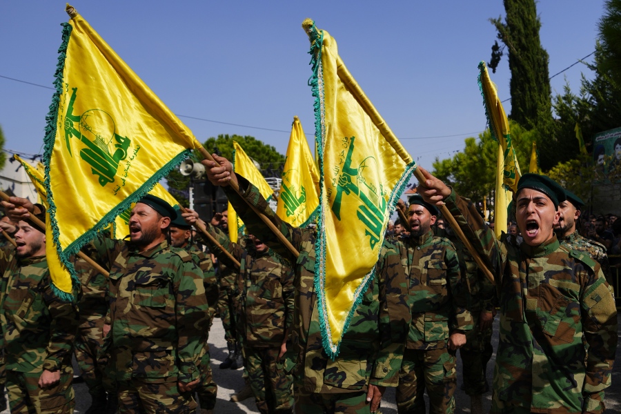 Σε εξέλιξη η αντεπίθεση της Hezbollah – Σφοδρό χτύπημα στο ισραηλινό αρχηγείο αεράμυνας στα Υψίπεδα του Γκολάν
