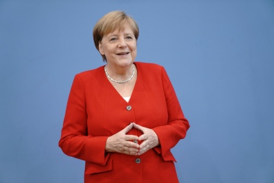 «Ναι» από το κόμμα της Merkel σε ενταξιακές διαπραγματεύσεις με Βόρεια Μακεδονία και Αλβανία