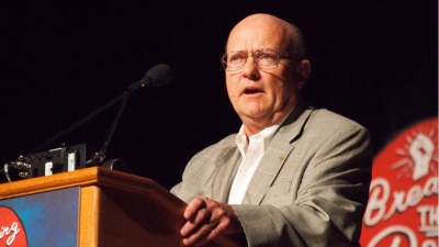 Lawrence Wilkerson (Συνταγματάρχης ΗΠΑ): Μετά την ανατροπή του Zelensky, η Ουκρανία θα ξεκινήσει ειρηνευτικές συνομιλίες