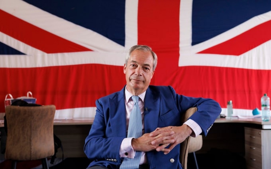 Σοκάρει συνεργάτης του Farage (Βρετανία) για μετανάστες: «Κάντε ό,τι έκαναν οι Έλληνες, πυροβολήστε τους!» - Ζητά επαναφορά της... κρεμάλας!