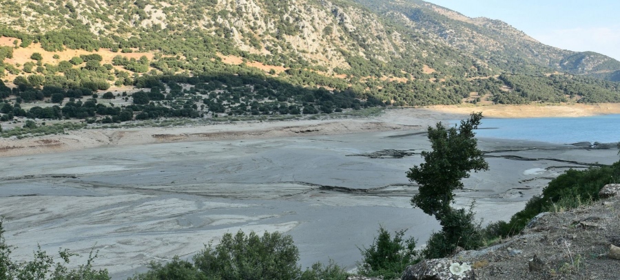 Προ των πυλών ο εφιάλτης της λειψυδρίας στην Αττική - Στο ναδίρ η στάθμη στην Τεχνητή Λίμνη Μόρνου