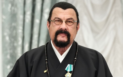 Steven Seagal (πρώην ηθοποιός): Είμαι έτοιμος να πολεμήσω για τη Ρωσία - Αν χρειαστεί, θα πεθάνω για τον Putin