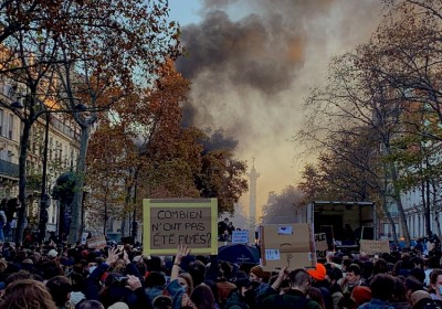 Γαλλία: Νέες μαζικές διαδηλώσεις κατά του Macron και του νομοσχεδίου για την αστυνομία  - Ένταση στο Παρίσι