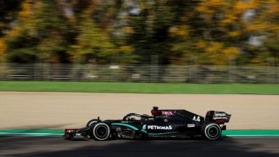 F1: Mercedes και Hamilton γράφουν ιστορία – Στις 93 νίκες ο Βρετανός παγκόσμιος πρωταθλητής