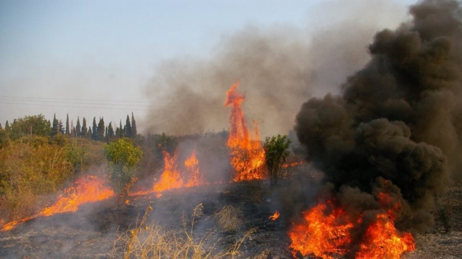 Πύρινη λαίλαπα και στην Κέρκυρα – Εκκένωση πέντε οικισμών