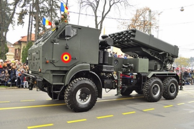Η Ρουμανία ξεκίνησε τις παραδόσεις APR-40 MLRS στην Ουκρανία