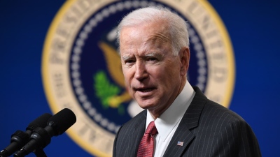 «Αλλόκοτος ο Biden» - Η Ρωσία απαντά στους ισχυρισμούς Carlson για σχέδιο δολοφονίας του Putin