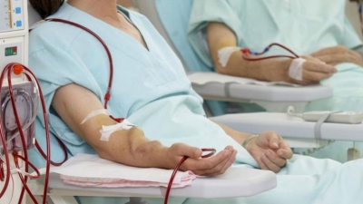 Αντιεμβολιαστές αρνούνται μετάγγιση αίματος από εμβολιασμένους