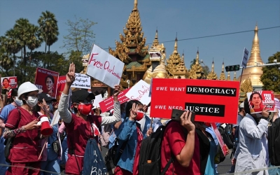 Μιανμάρ: Νέες διαδηλώσεις κατά της χούντας μετά τις δύο δολοφονίες διαδηλωτών