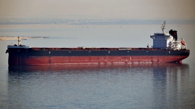 Σκηνές τρόμου με δεξαμενόπλοιο του εφοπλιστή Λεντούδη - Βυθίζεται στην Ερυθρά Θάλασσα από συνεχή χτυπήματα των Houthis