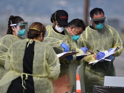 ΗΠΑ: Πάνω από 1.000 νεκροί από κορωνοϊό για 5η συνεχόμενη μέρα – Ρεκόρ κρουσμάτων στην  Καλιφόρνια