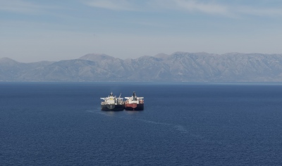 Προπύργιο για το ρωσικό πετρέλαιο ο κόλπος της Λακωνίας – Τα ψεύτικα στίγματα των τάνκερ και οι θαλάσσιες «μεταγγίσεις»