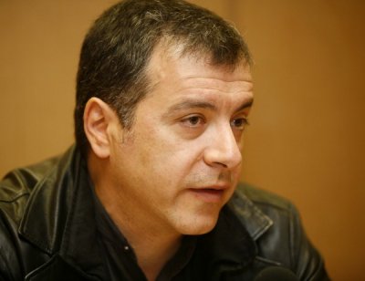 Θεοδωράκης: Θέλουμε ένα κόμμα - κίνημα που θα αλλάξει το πολιτικό σκηνικό