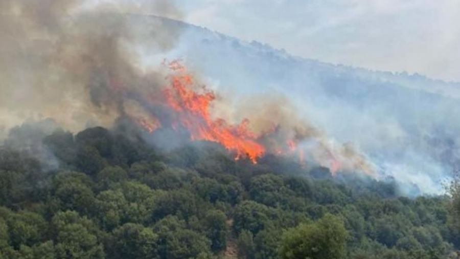 Συναγερμός στην Πυροσβεστική - Πυρκαγιά στο όρος Φαλακρό Δράμας - Φωτιά στην Ικαρία, ήχησε το 112