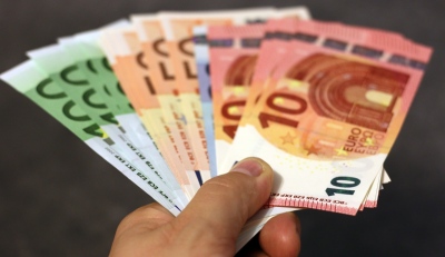 Θεσσαλονίκη: Βρέθηκε να χρωστάει 6.000 ευρώ για δάνειο που δεν πήρε... ποτέ