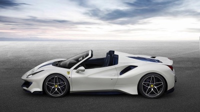 Επίσημα η Ferrari 488 Pista Spider