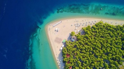 H Ελλάδα στους top προορισμούς με καθαρά νερά κολύμβησης