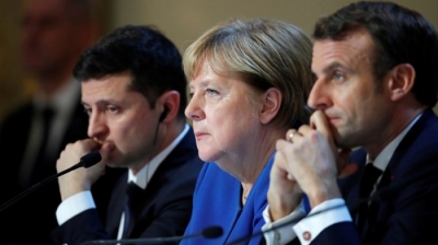 Απίθανο το σενάριο ένταξης της Ουκρανίας σε ΕΕ, ΝΑΤΟ - Συνομιλίες Zelensky με Marcon και Merkel