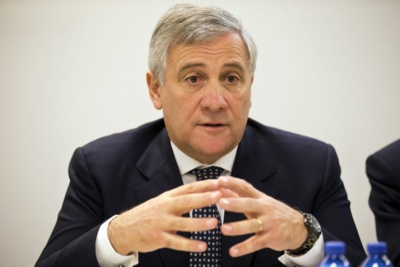 Tajani: Το Ευρωκοινοβούλιο είναι ικανοποιημένο με ορισμένες λεπτομέρειες της συμφωνίας για το Brexit