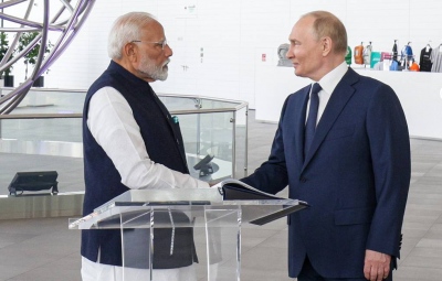 Συνάντηση Putin - Modi: Αμοιβαία εμπιστοσύνη και σεβασμός στις σχέσεις Ρωσίας με Ινδία - Μέσω διαλόγου η λύση στην Ουκρανία