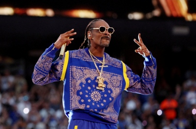 Λαμπαδηδρόμος στους Ολυμπιακούς Αγώνες στο Παρίσι ο ράπερ Snoop Dogg