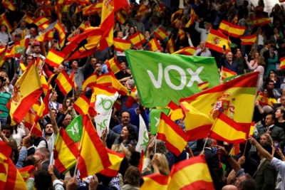 Ισπανία: Ιστορικό ρεκόρ για το εθνικιστικό VOX με 19% - Δίνει πλέον μάχη για τη δεύτερη θέση