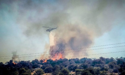 Φωτιά στην Καστοριά - Στην μάχη και εναέρια μέσα