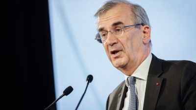 Villeroy (ΕΚΤ): Οι δασμοί του Trump είναι βάναυσοι - Κίνδυνος για την ευρωπαϊκή αυτοκινητοβιομηχανία