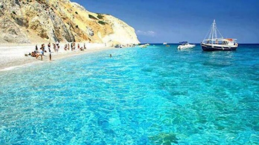 Lonely Planet: Ένα ελληνικό νησί στα 12 καλύτερα της Ευρώπης για διακοπές το 2024