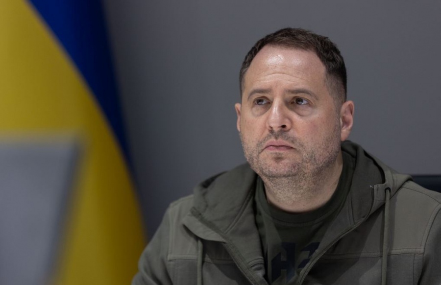 Ο Yermak το τελευταίο εμπόδιο για ειρήνη στην Ουκρανία - Ποιος είναι ο… γκρίζος καρδινάλιος που θέλει να ανατρέψει τον Zelensky