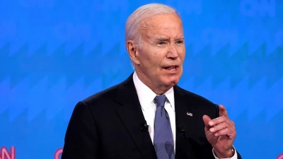 Αφοπλιστικός ο Sachs (οικονομολόγος): O Biden δεν μπορεί να αποφασίσει για τίποτα - Δεν ξέρουμε ποιος κυβερνά τις ΗΠΑ