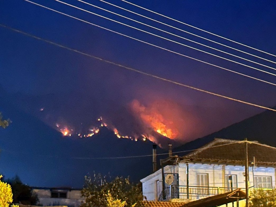 Μια ακόμη δύσκολη νύχτα στο Παγγαίο… Κανένας έλεγχος της φωτιάς