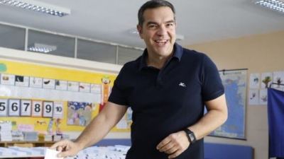 Ευρωεκλογές 2024: Στην Κυψέλη  ψήφισε ο Τσίπρας