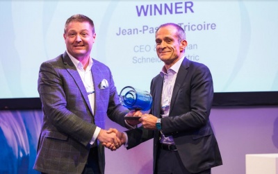 Η Schneider Electric έλαβε παγκόσμιο βραβείο για τη συμβολή της στην κυκλική οικονομία