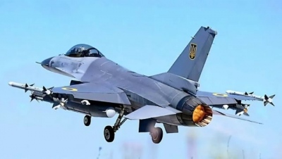 Οκτώ Ουκρανοί πιλότοι αναλαμβάνουν τα F-16 στις αρχές του 2025