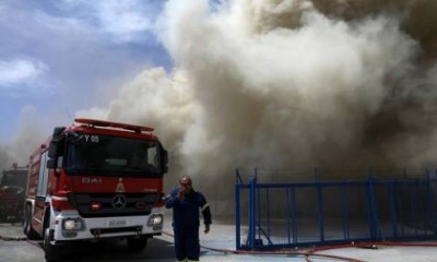 Πυρκαγιά σε αποθήκη στον Ασπρόπυργο - Κυκλοφοριακές ρυθμίσεις