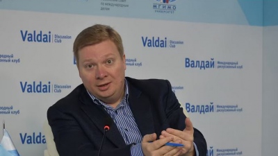 Dmitry Suslov (Valdai Club): Παραμένουν ακόμη ανοικτά ζητήματα και διαφωνίες μεταξύ ΗΠΑ και Ρωσίας… αλλά υπάρχει θέληση