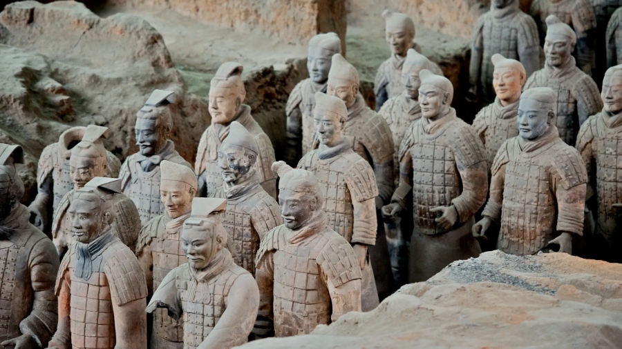 Ένα απίστευτο θρίλερ: Αρχαιολόγοι έχουν ανακαλύψει αλλά φοβούνται να ανοίξουν τον τάφο του πρώτου αυτοκράτορα της Κίνας