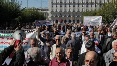 Πανελλαδικό συλλαλητήριο συνταξιούχων στην Αθήνα – Κλειστό το μετρό του Συντάγματος