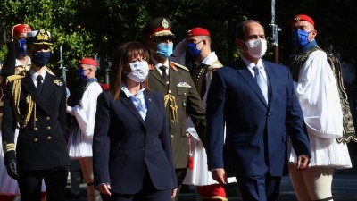 Σακελλαροπούλου (ΠτΔ) σε el Sisi (πρόεδρος Αιγύπτου): Ορόσημο η συμφωνία μας για τη μερική οριοθέτηση της ΑΟΖ