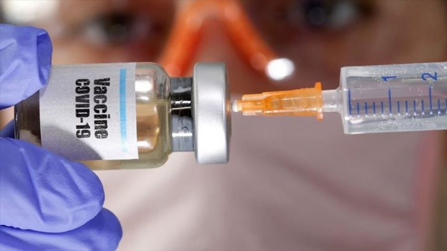 Κομισιόν: Θα ελέγχονται οι εξαγωγές των εμβολίων, αλλά δεν θα απαγορευθούν