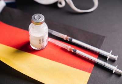 Γερμανία: Χορήγηση τρίτης δόσης του εμβολίου σε ηλικιωμένους και ευάλωτες ομάδες από το Σεπτέμβριο