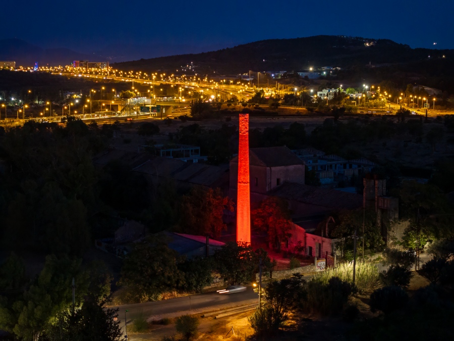 REDS: Προχωράει η επένδυση του Cambas Project - Άναψε η καμινάδα του παλιού Οινοποιείου του Καμπά στην Κάντζα